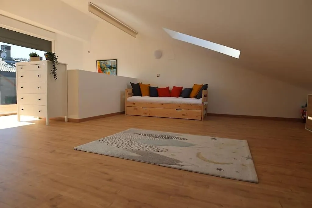 Oiassoenea - Magnifica Vivienda Para Familias Y Grupos En Irun 0*,