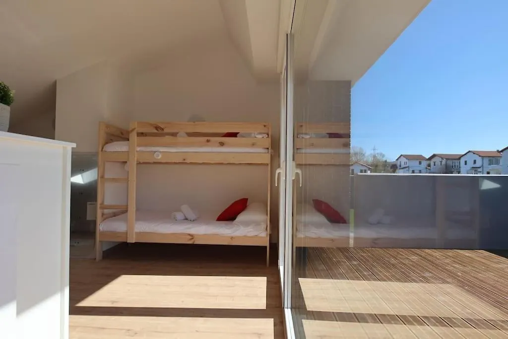 Holiday home Oiassoenea - Magnifica Vivienda Para Familias Y Grupos En Irun